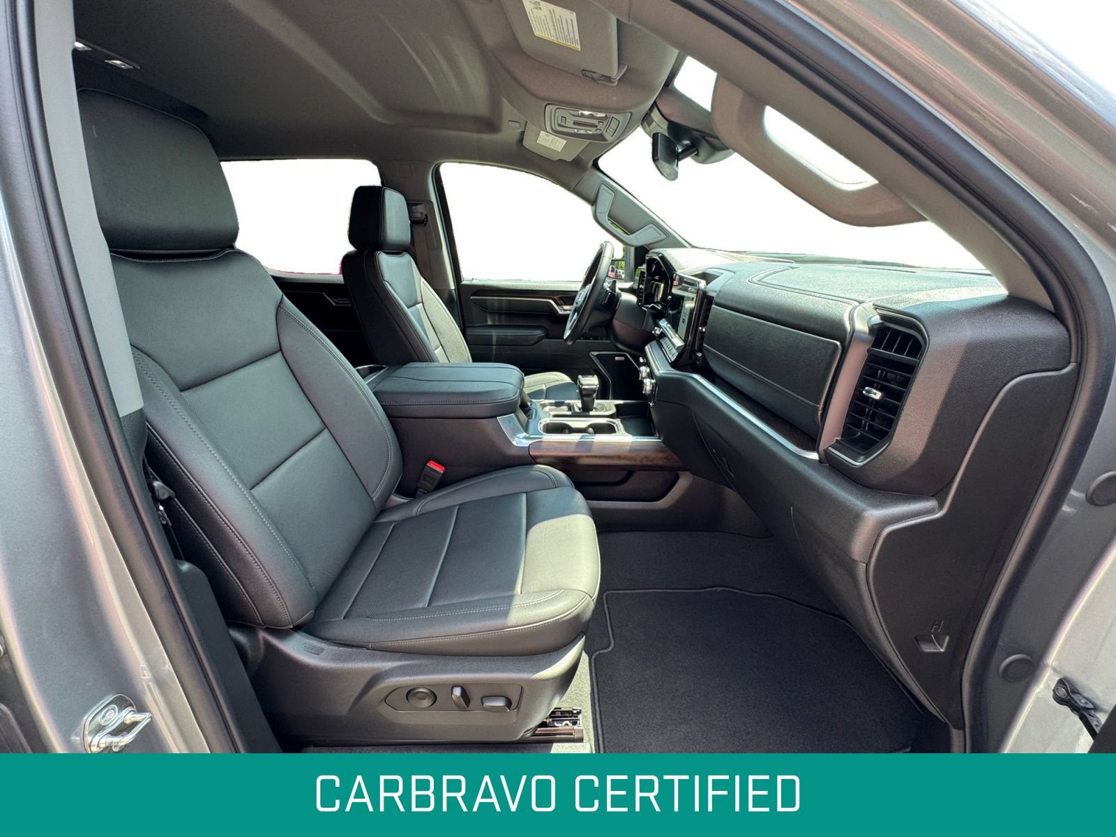 Certified 2025 GMC Sierra 1500 SLT w/ SLT Convenience Package AWD/4WD image 8