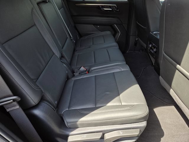 Used 2025 Chevrolet Tahoe LT AWD/4WD image 42