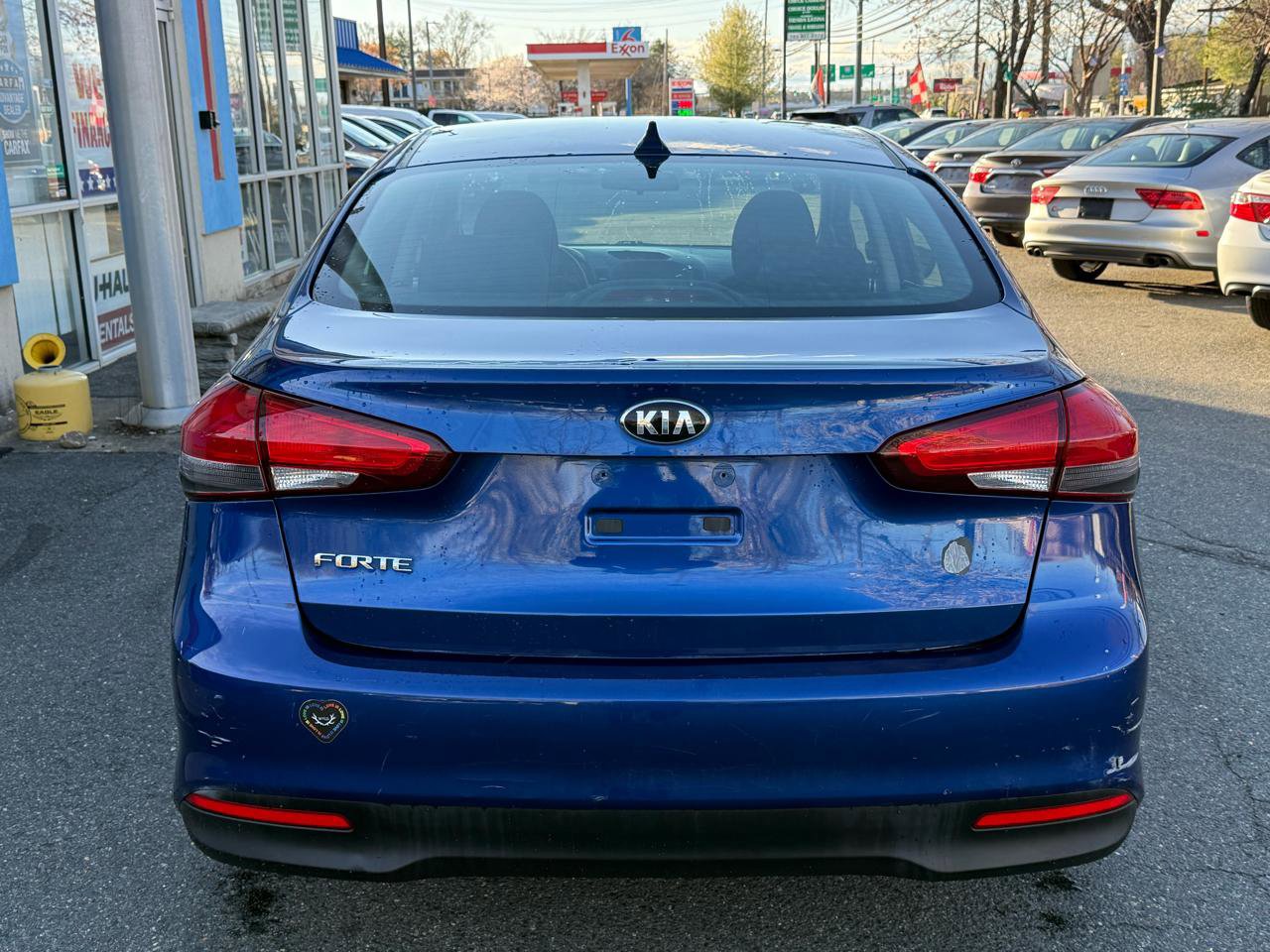 Used 2018 Kia Forte LX image 6