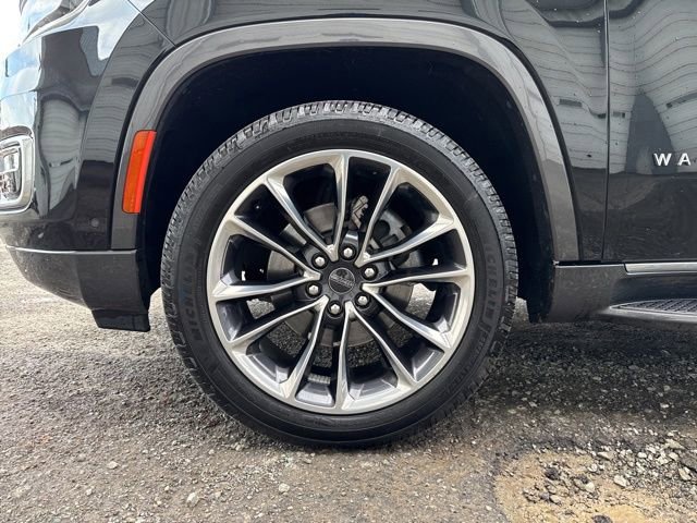 Used 2022 Jeep Wagoneer Series II w/ Premium Group I image 16