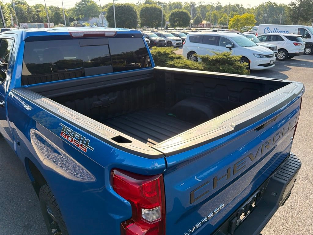 Used 2024 Chevrolet Silverado 1500 LT Trail Boss w/ LT Trail Boss Premium Package AWD/4WD image 21