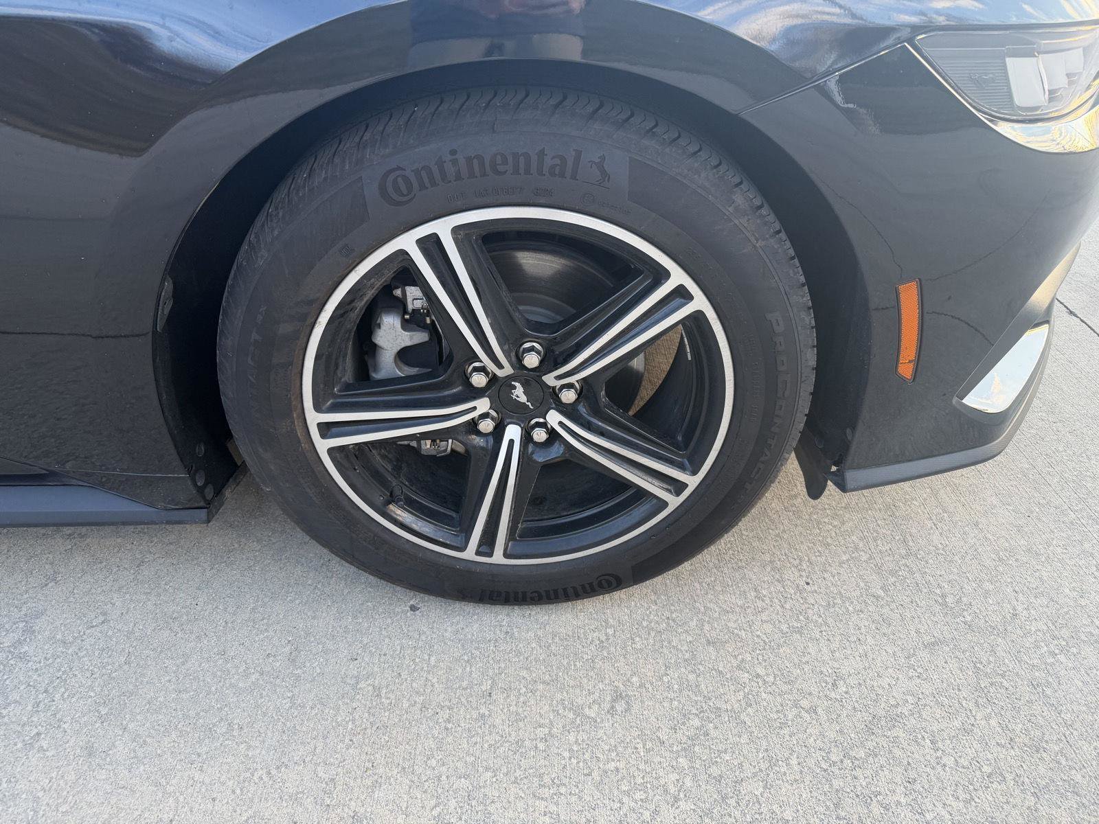 Used 2025 Ford Mustang Premium image 27