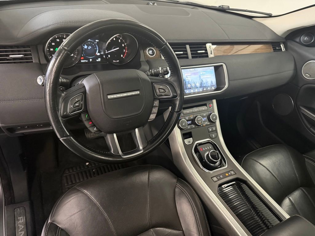 Used 2017 Land Rover Range Rover Evoque HSE AWD/4WD image 12