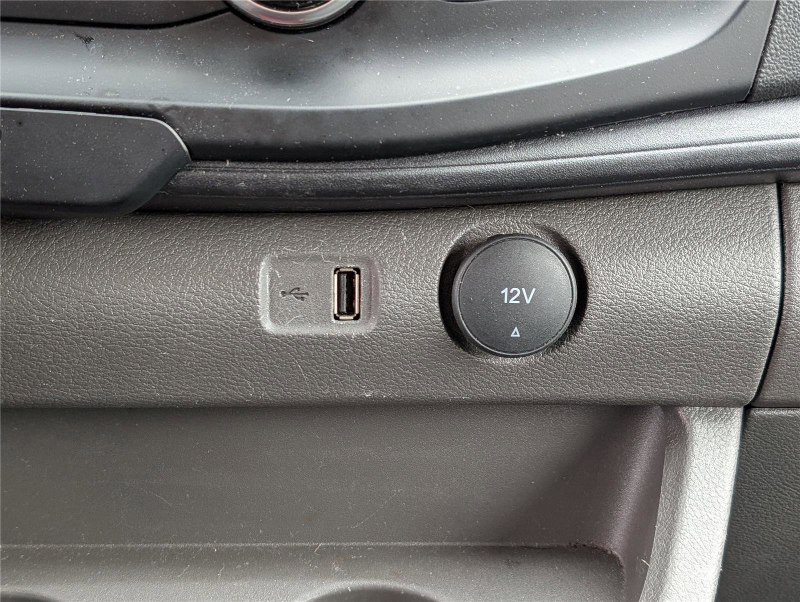 Used 2024 Ford Transit 250 Low Roof w/ Exterior Upgrade Package image 23