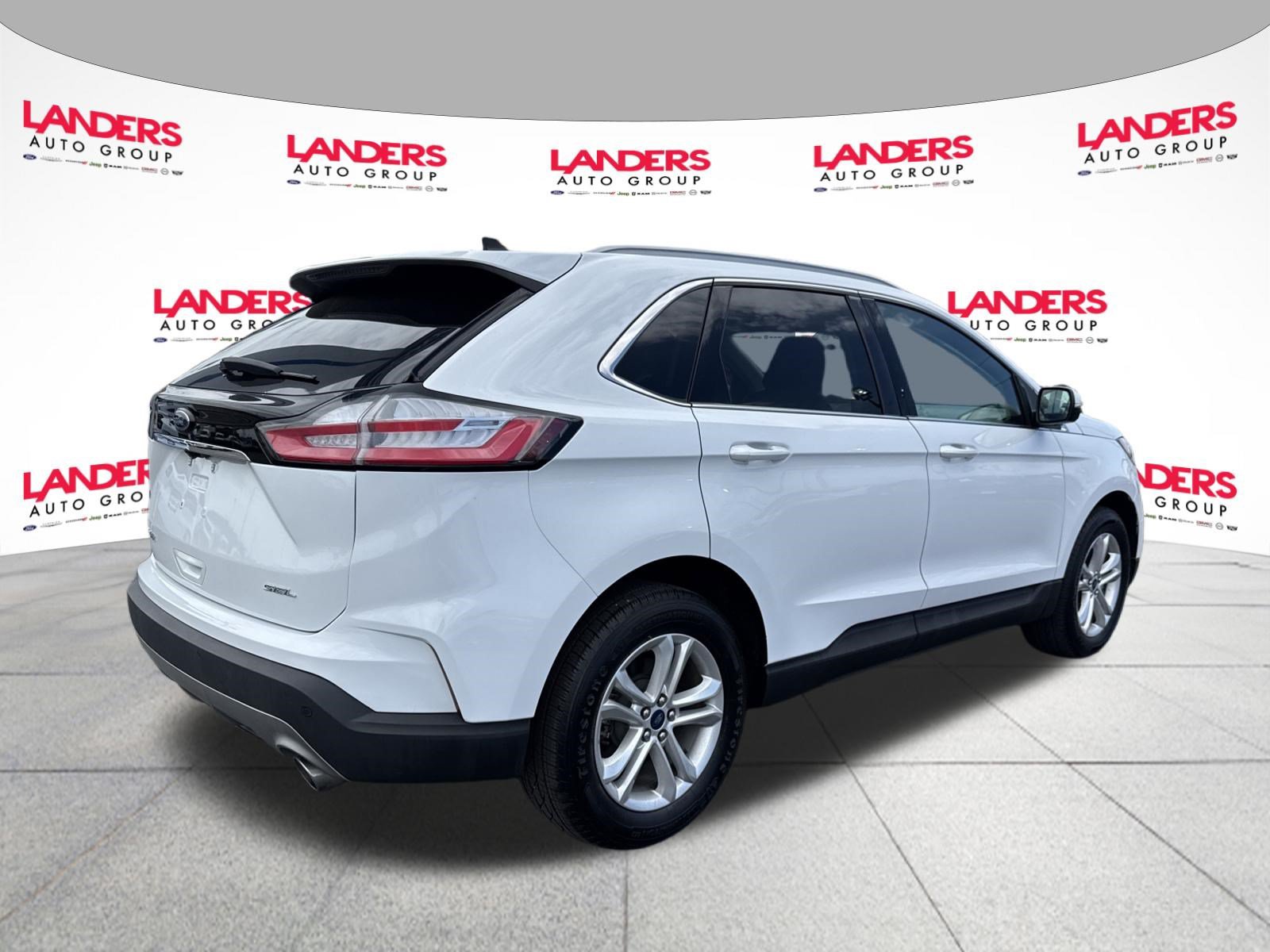 Used 2020 Ford Edge SEL FWD image 3