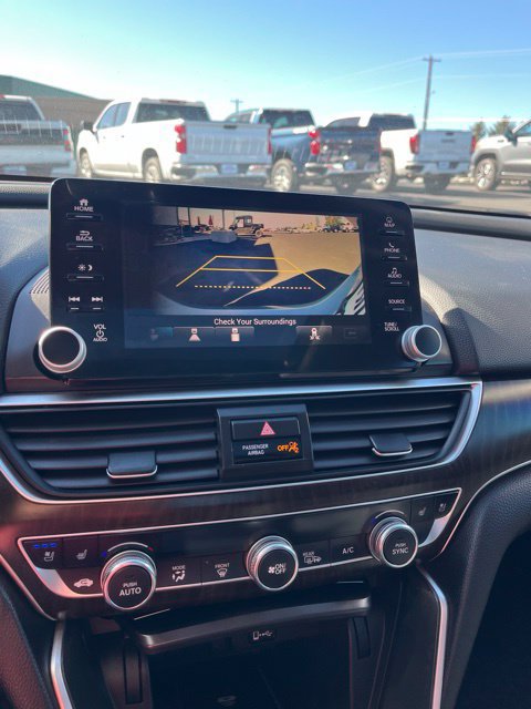Used 2018 Honda Accord Touring image 49