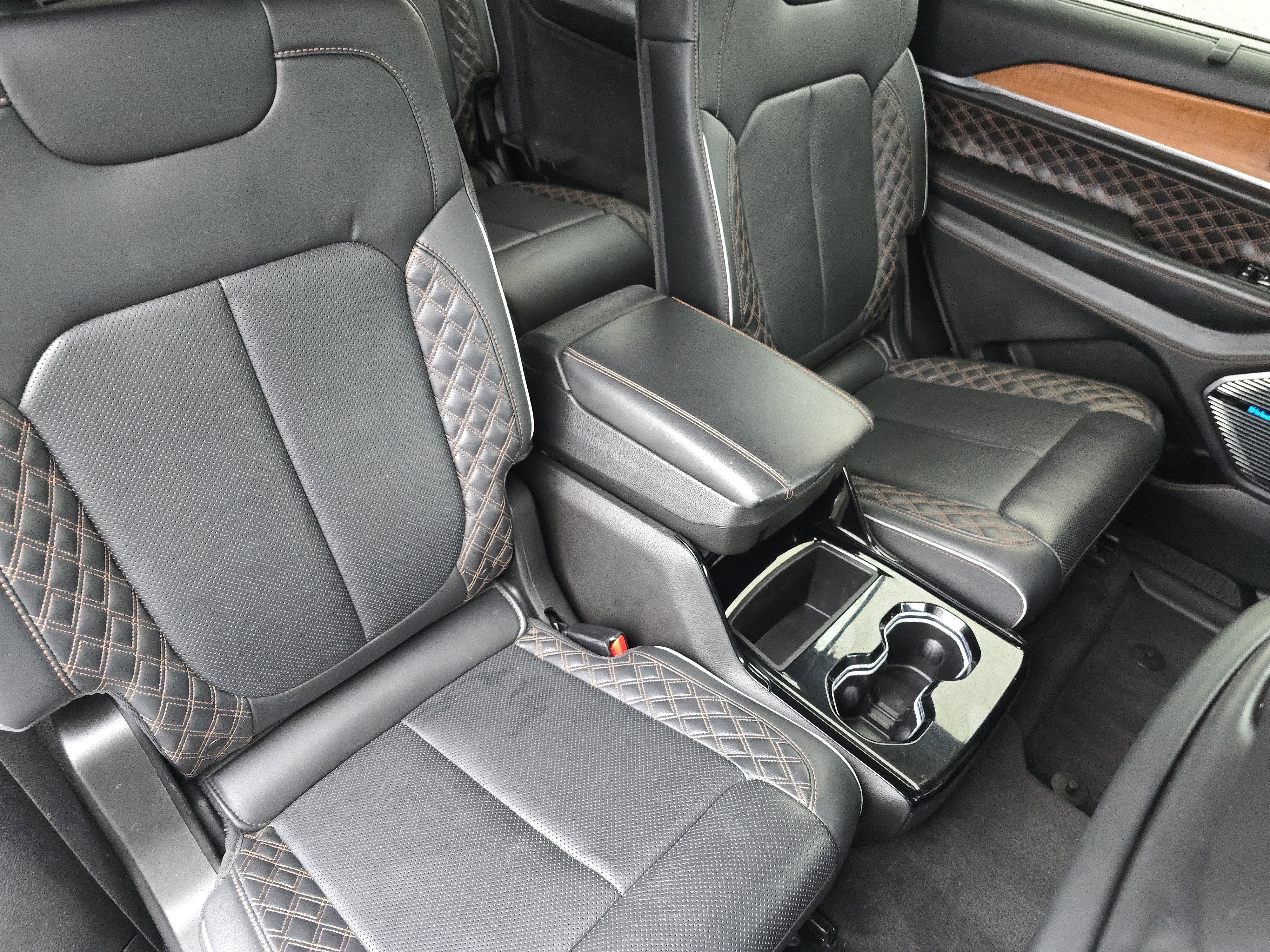 Used 2021 Jeep Grand Cherokee L Summit image 32