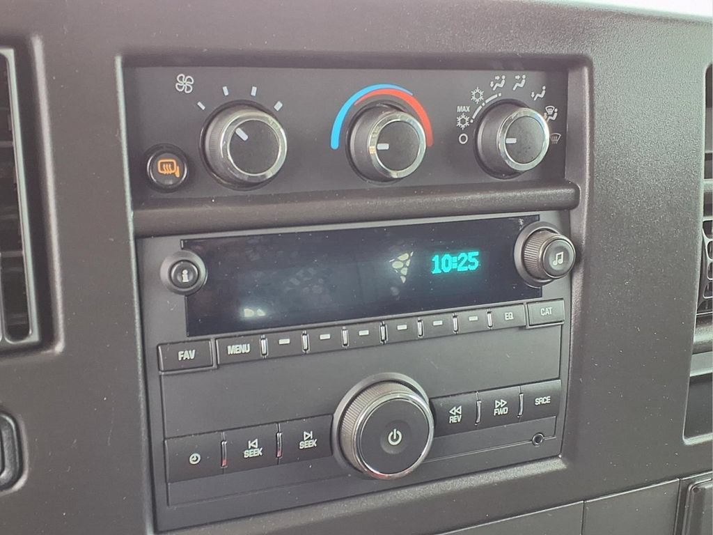 Used 2024 GMC Savana 2500 w/ Driver Convenience Package RWD image 10