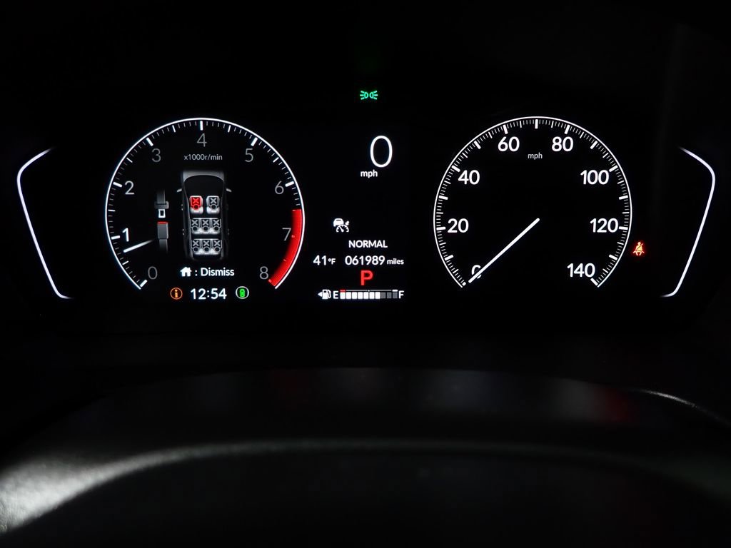 Used 2025 Honda Pilot Sport image 26