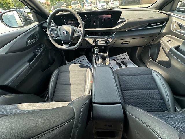 Used 2025 Buick Envista Preferred FWD image 20