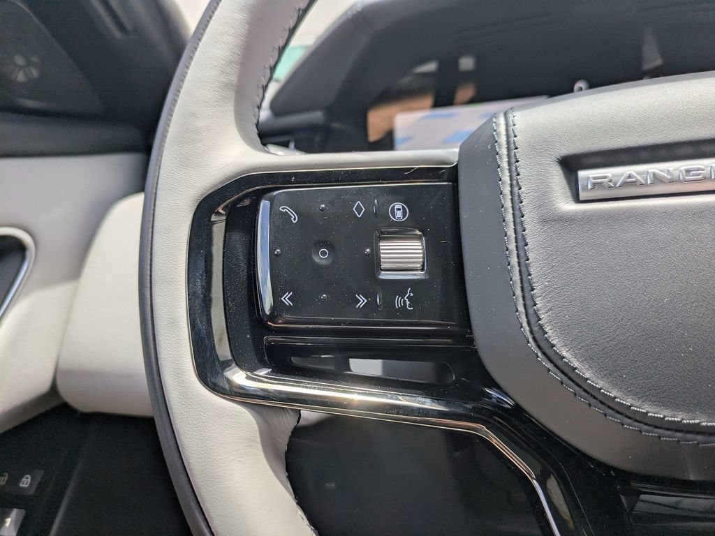 New 2026 Land Rover Range Rover Velar Dynamic SE AWD/4WD image 27