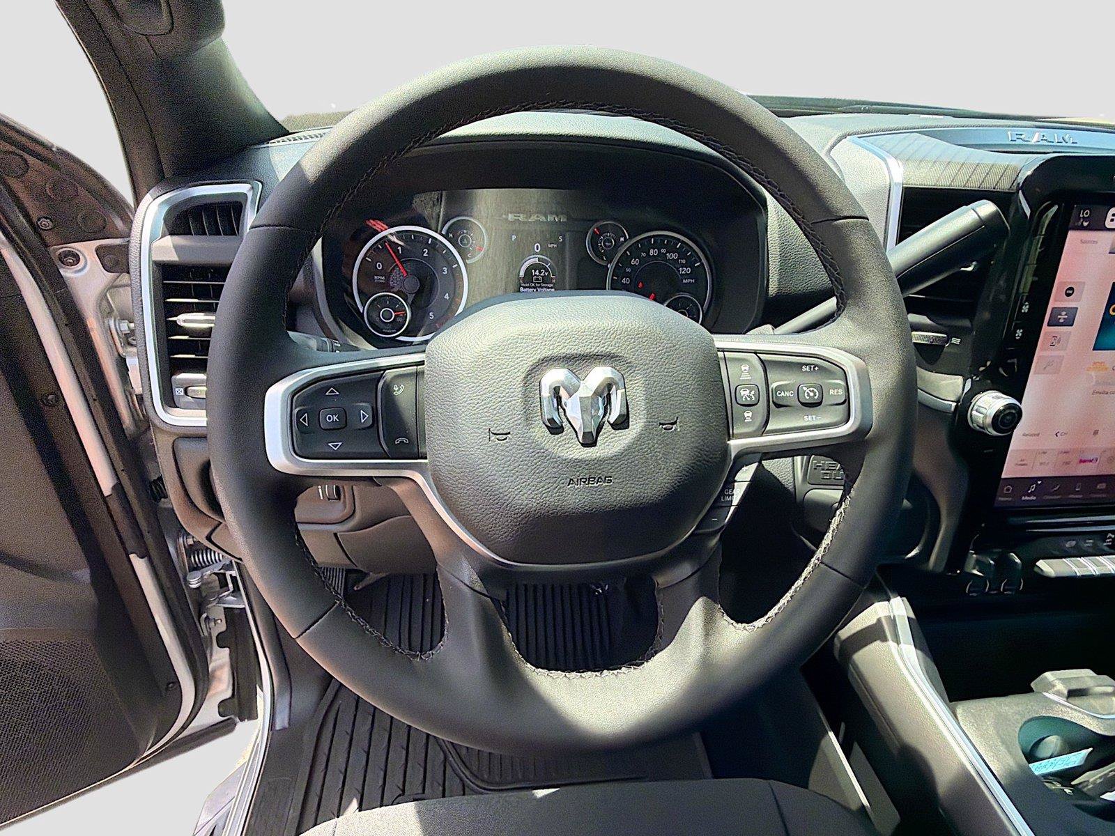 New 2026 RAM 2500 Big Horn AWD/4WD image 37