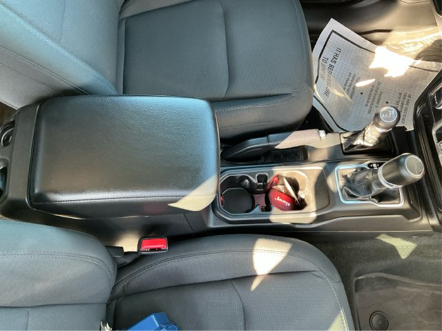 Used 2023 Jeep Gladiator Sport AWD/4WD image 24