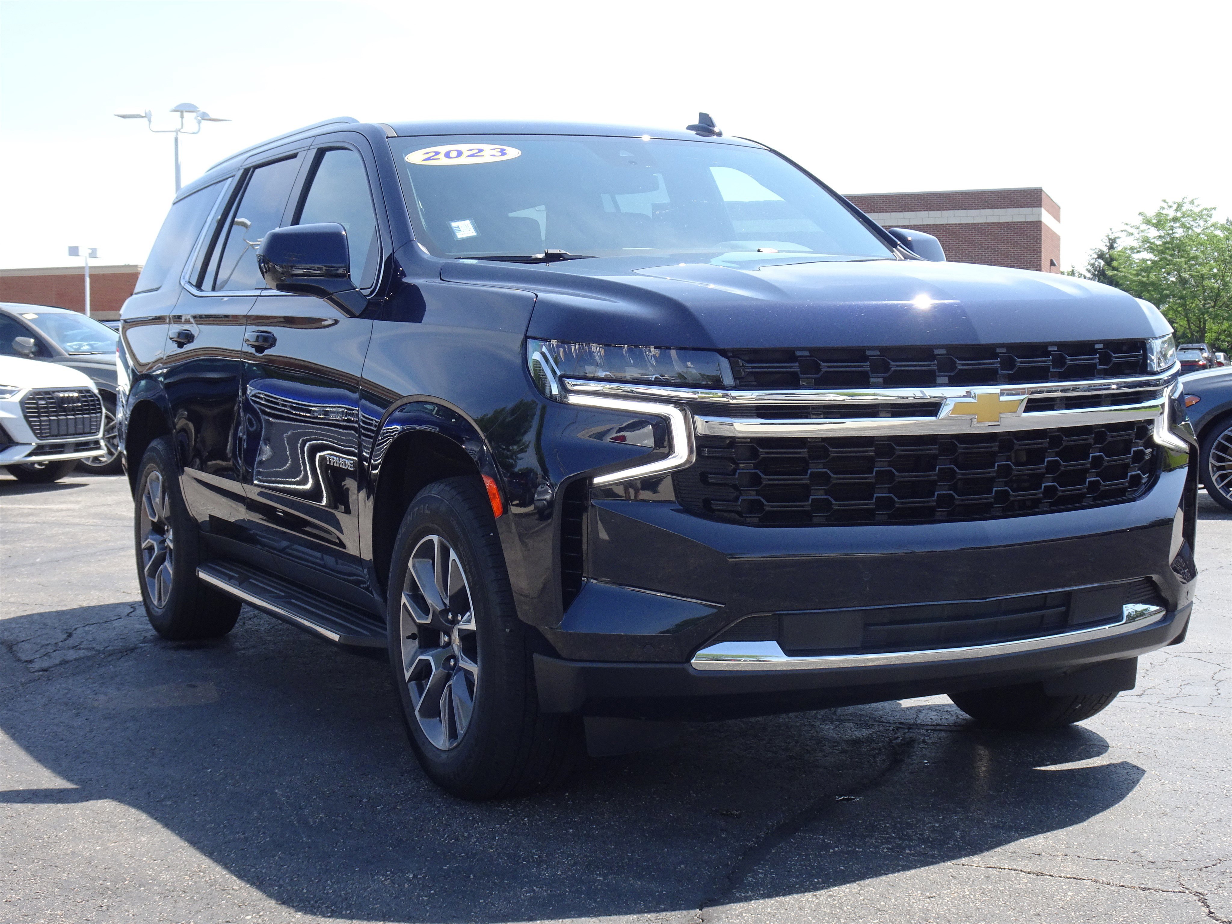 Used 2023 Chevrolet Tahoe LS AWD/4WD image 6