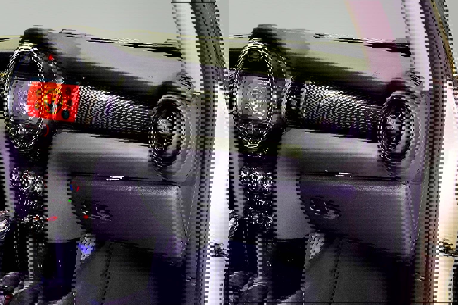 Used 2019 MINI Cooper S image 23