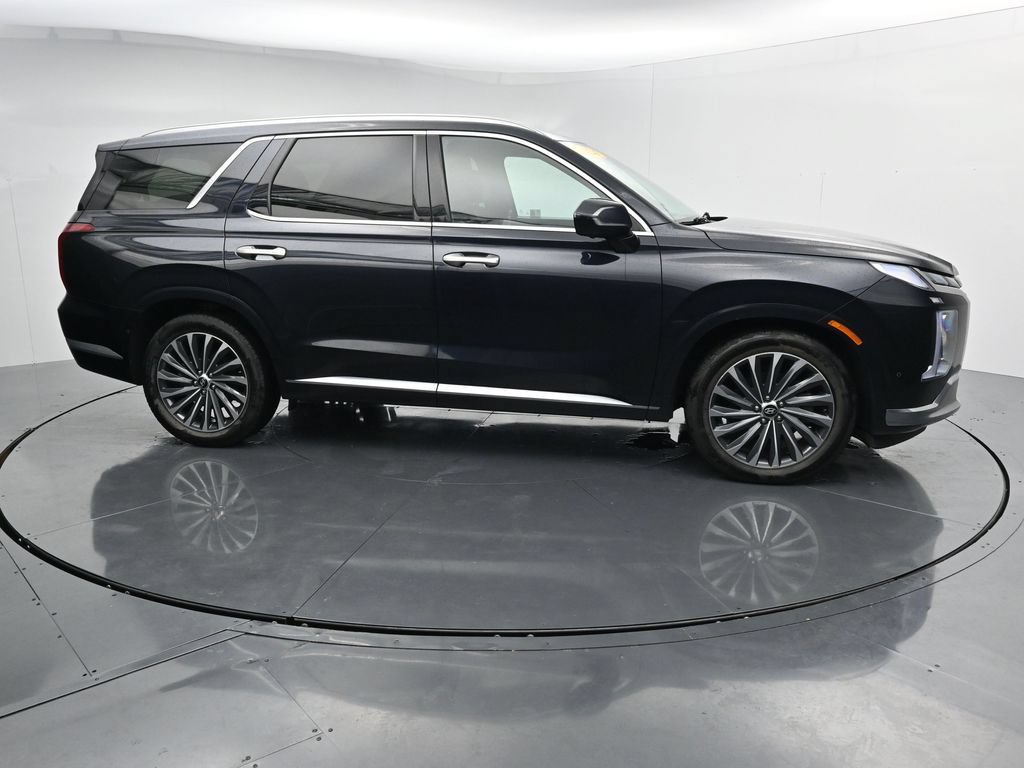 Used 2024 Hyundai Palisade Calligraphy AWD/4WD image 9
