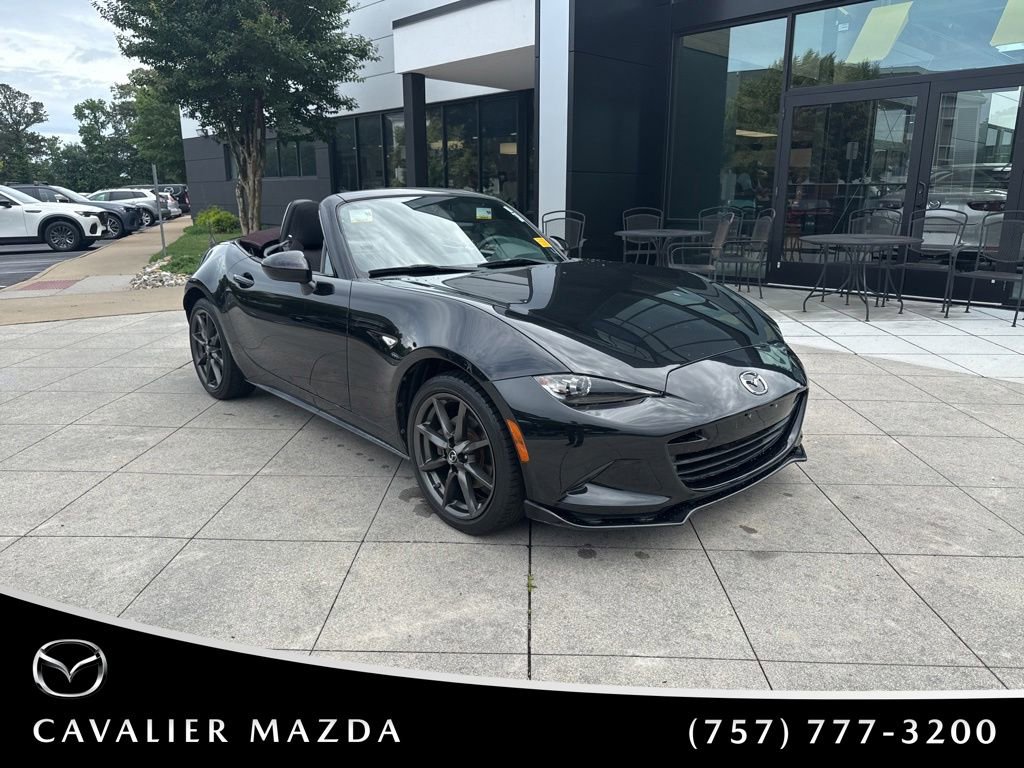 Used 2018 MAZDA MX-5 Miata Club