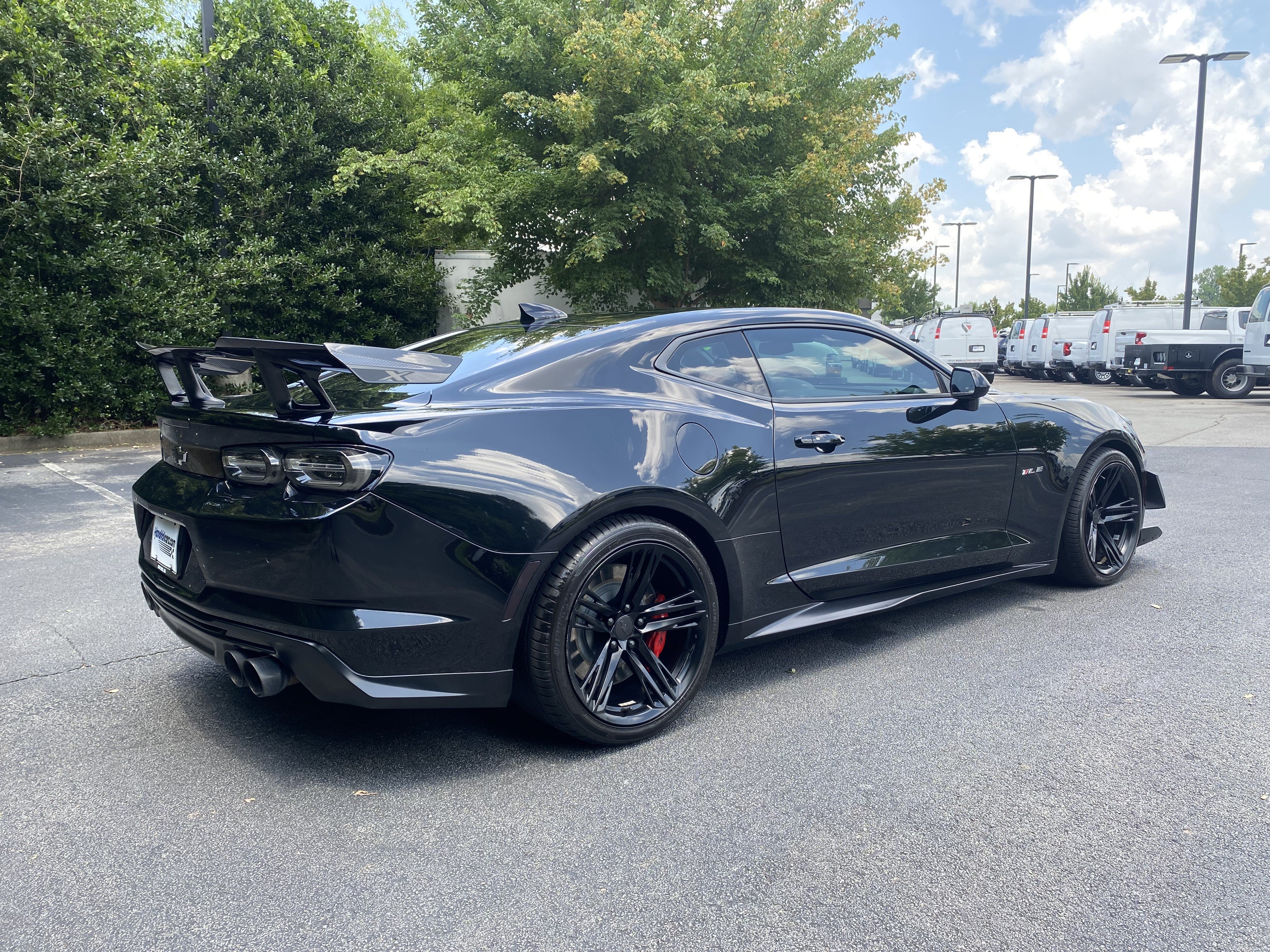 Used 2020 Chevrolet Camaro ZL1 RWD image 9