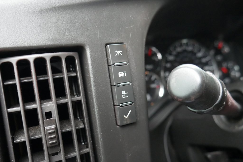 Used 2017 GMC Savana 2500 image 11