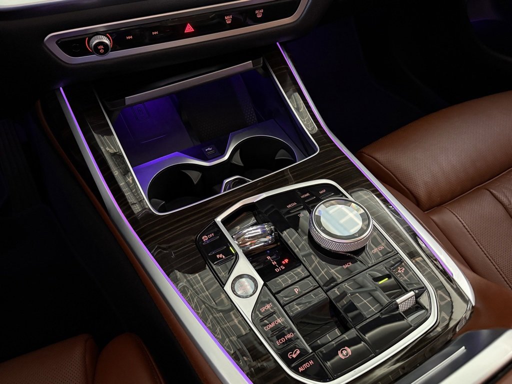 Used 2023 BMW X7 xDrive40i w/ Premium Package image 25