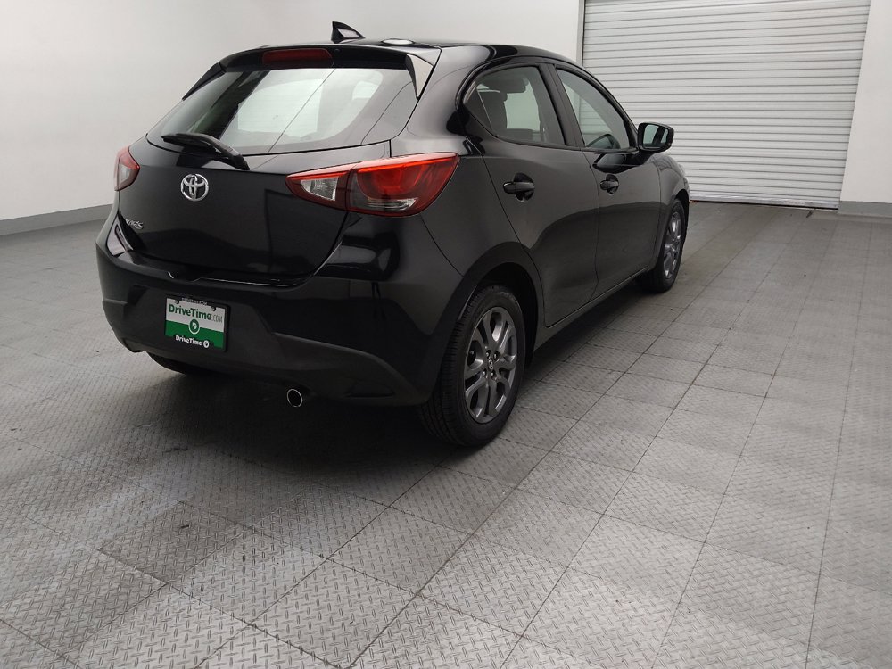 Used 2020 Toyota Yaris LE FWD image 9