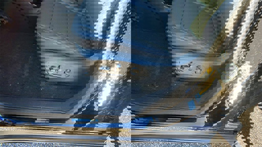 New 2026 Chevrolet Traverse LT image 14