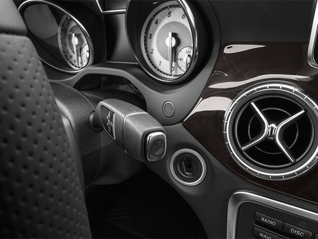 Used 2014 Mercedes-Benz CLA 250 4MATIC image 13