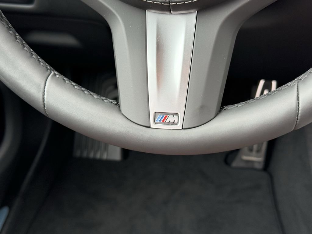 New 2026 BMW X5 xDrive50e w/ Executive Package image 19