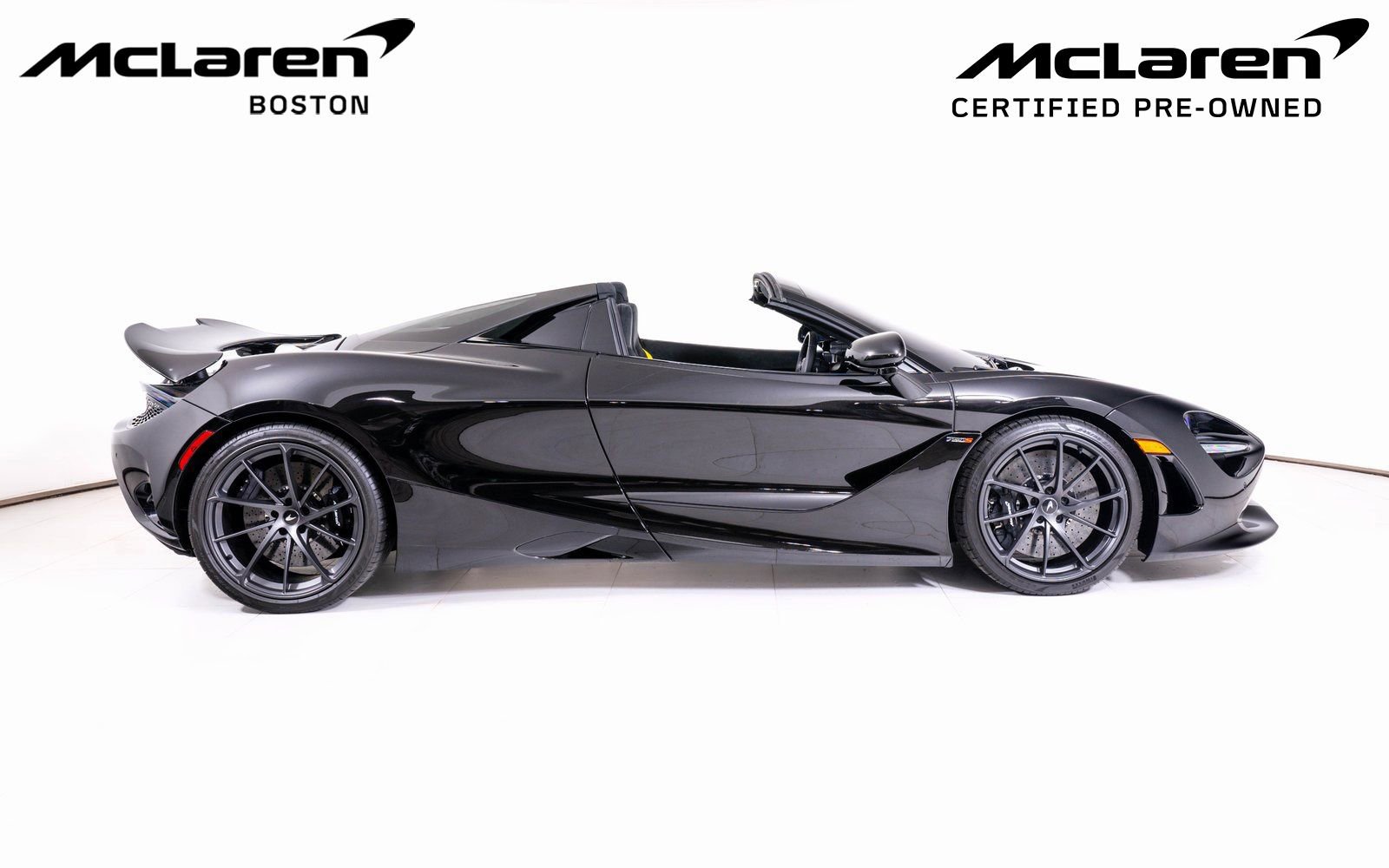 Used 2025 McLaren 750S Spider image 8
