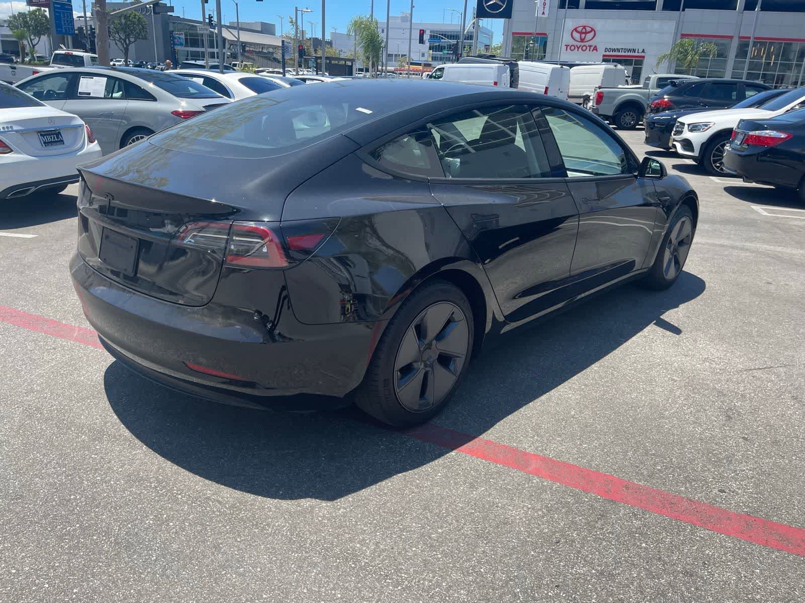 Used 2023 Tesla Model 3 Standard Range RWD image 3