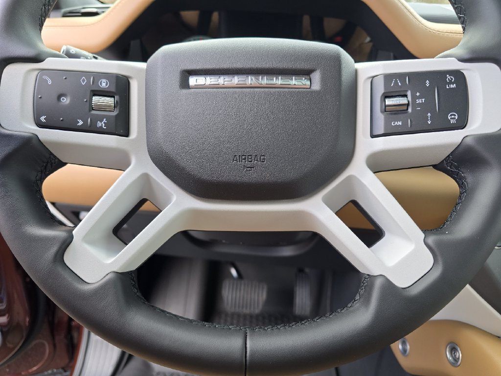 New 2026 Land Rover Defender 130 X-Dynamic SE AWD/4WD image 41