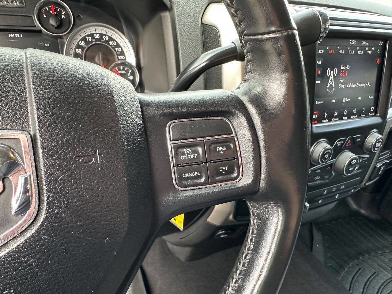 Used 2018 RAM 3500 Big Horn AWD/4WD image 44