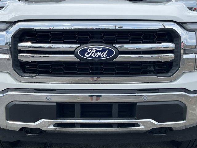 Used 2025 Ford F150 Lariat w/ Equipment Group 501A Mid AWD/4WD image 10