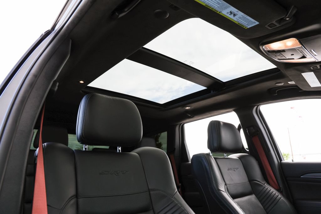 Used 2020 Jeep Grand Cherokee SRT AWD/4WD image 24