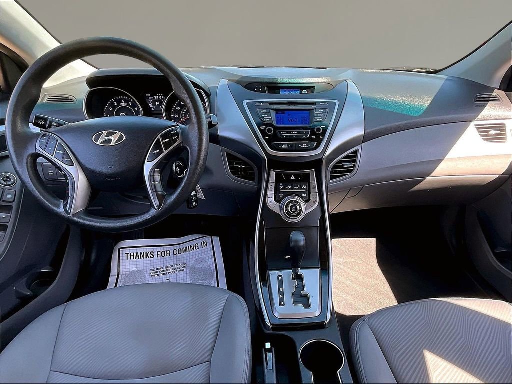 Used 2013 Hyundai Elantra Sedan FWD image 7