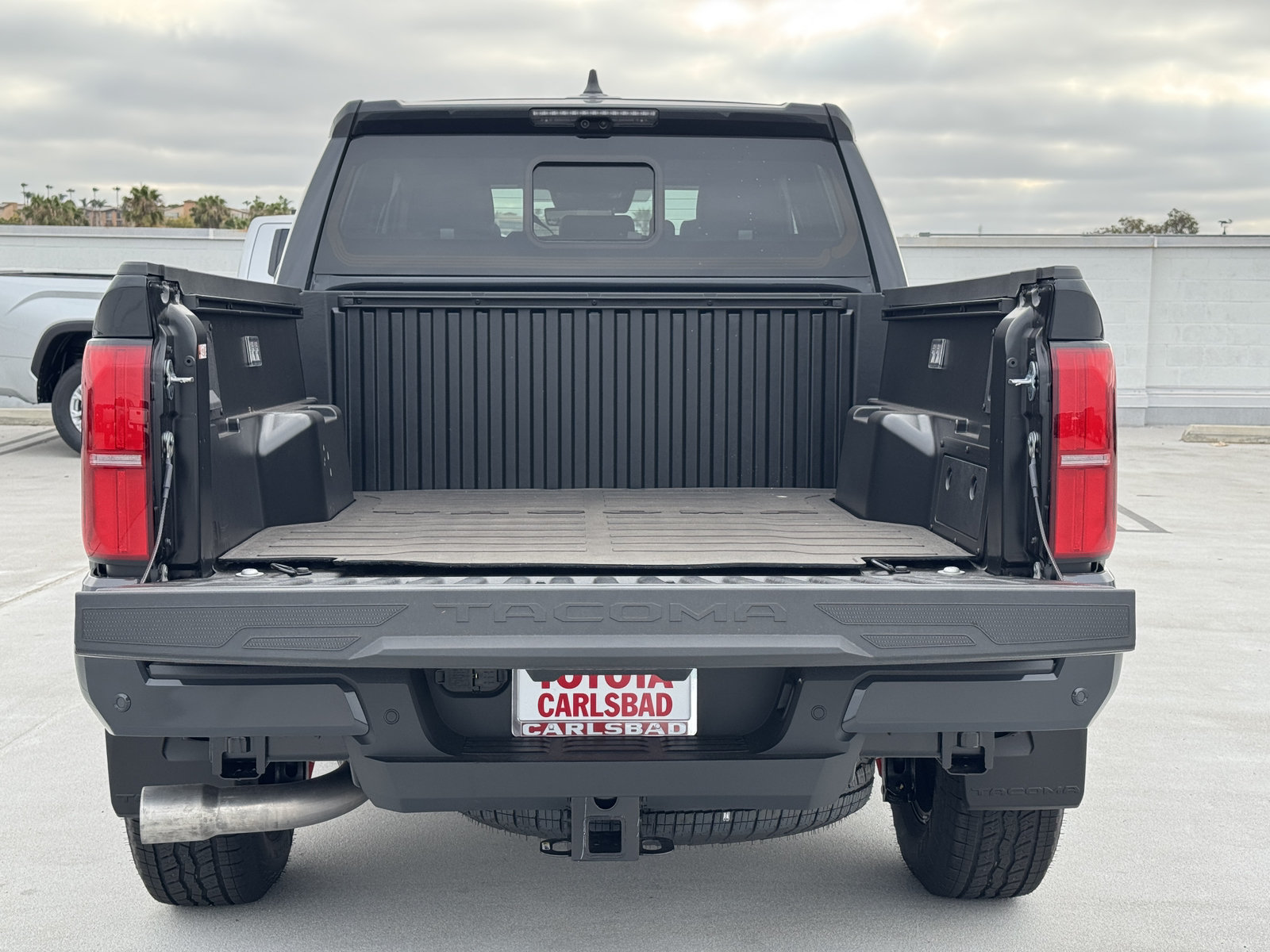 New 2026 Toyota Tacoma TRD Off-Road AWD/4WD image 9