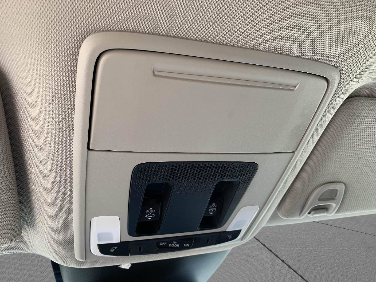 Certified 2023 Honda Pilot Elite image 37