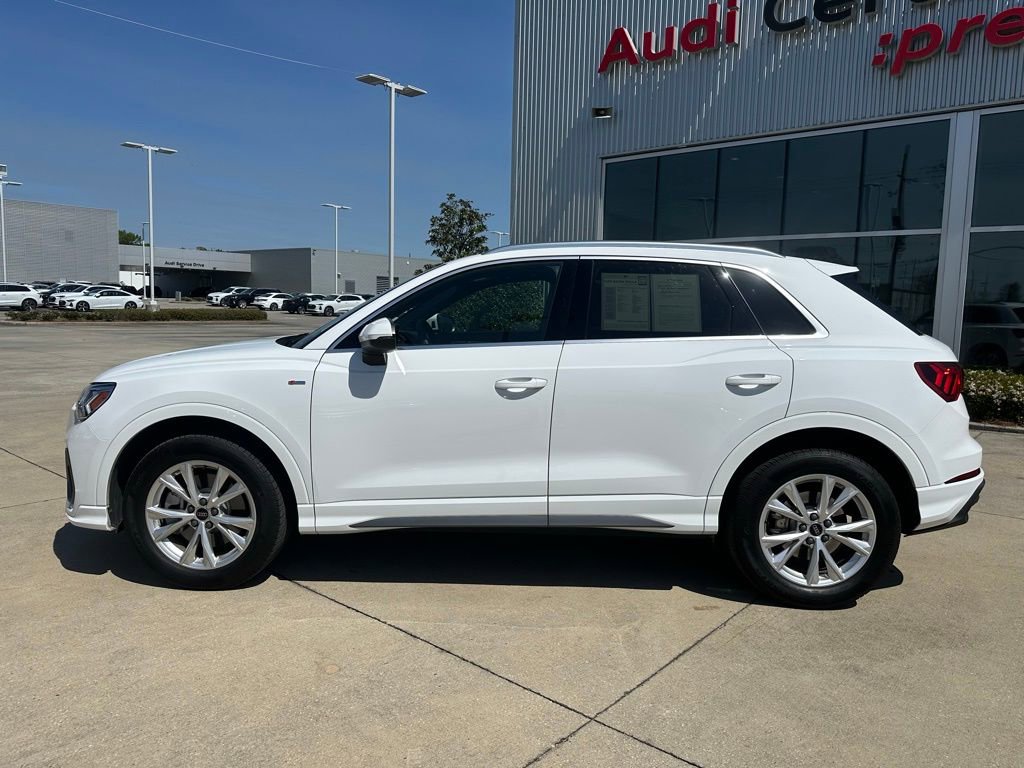 Certified 2025 Audi Q3 2.0T Premium w/ Convenience Package image 8