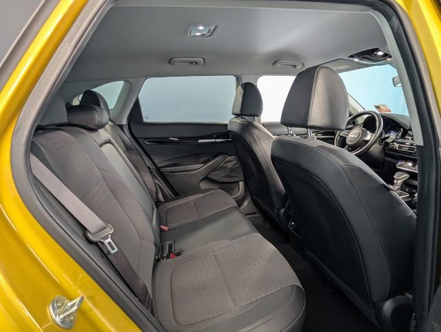 Used 2023 Kia Seltos S image 13