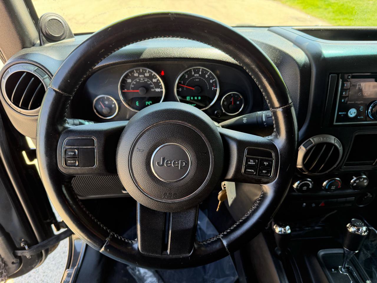 Used 2012 Jeep Wrangler Sport AWD/4WD image 13