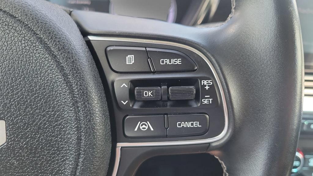 Used 2022 Kia Niro LXS FWD image 20