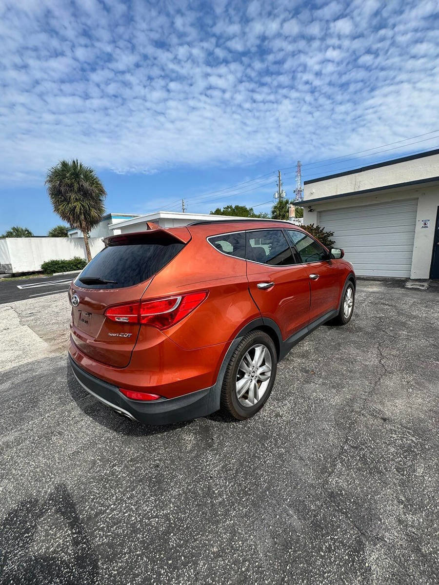 Used 2013 Hyundai Santa Fe Sport 2.0T FWD image 6