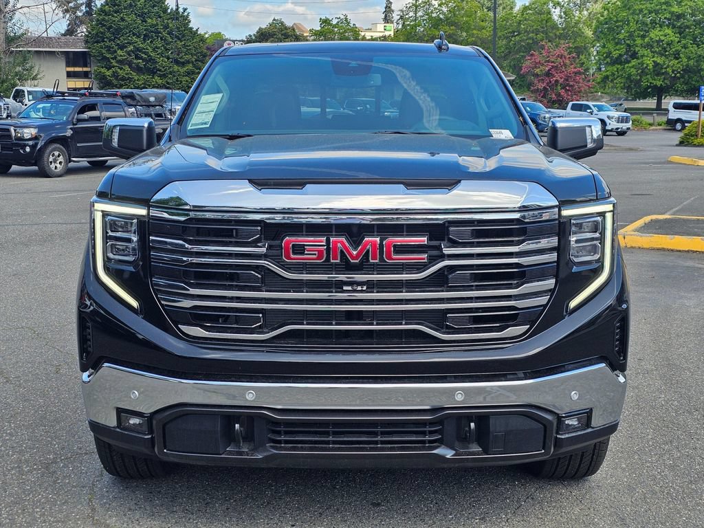 New 2026 GMC Sierra 1500 SLT w/ SLT Premium Plus Package AWD/4WD image 8