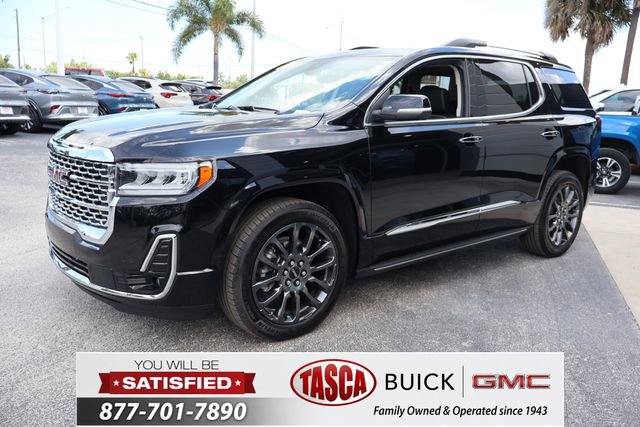 Used 2023 GMC Acadia Denali w/ Black Diamond Edition FWD image 4