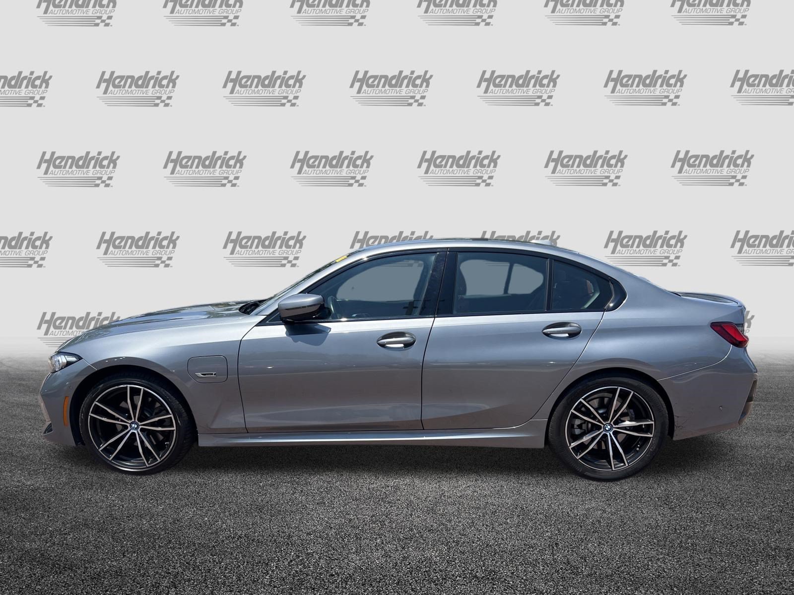 Used 2023 BMW 330e RWD image 7