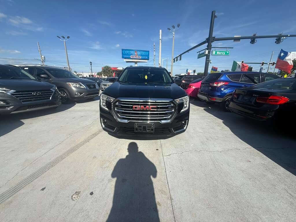 Used 2023 GMC Terrain SLT