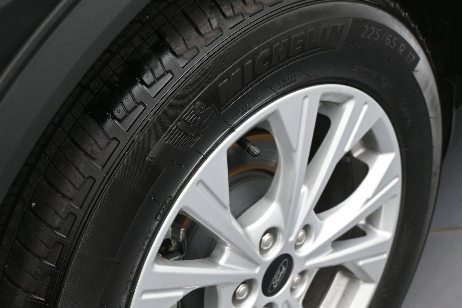 Used 2025 Ford Escape Active FWD image 13