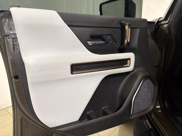 Used 2025 GMC Hummer EV 3X AWD/4WD image 10