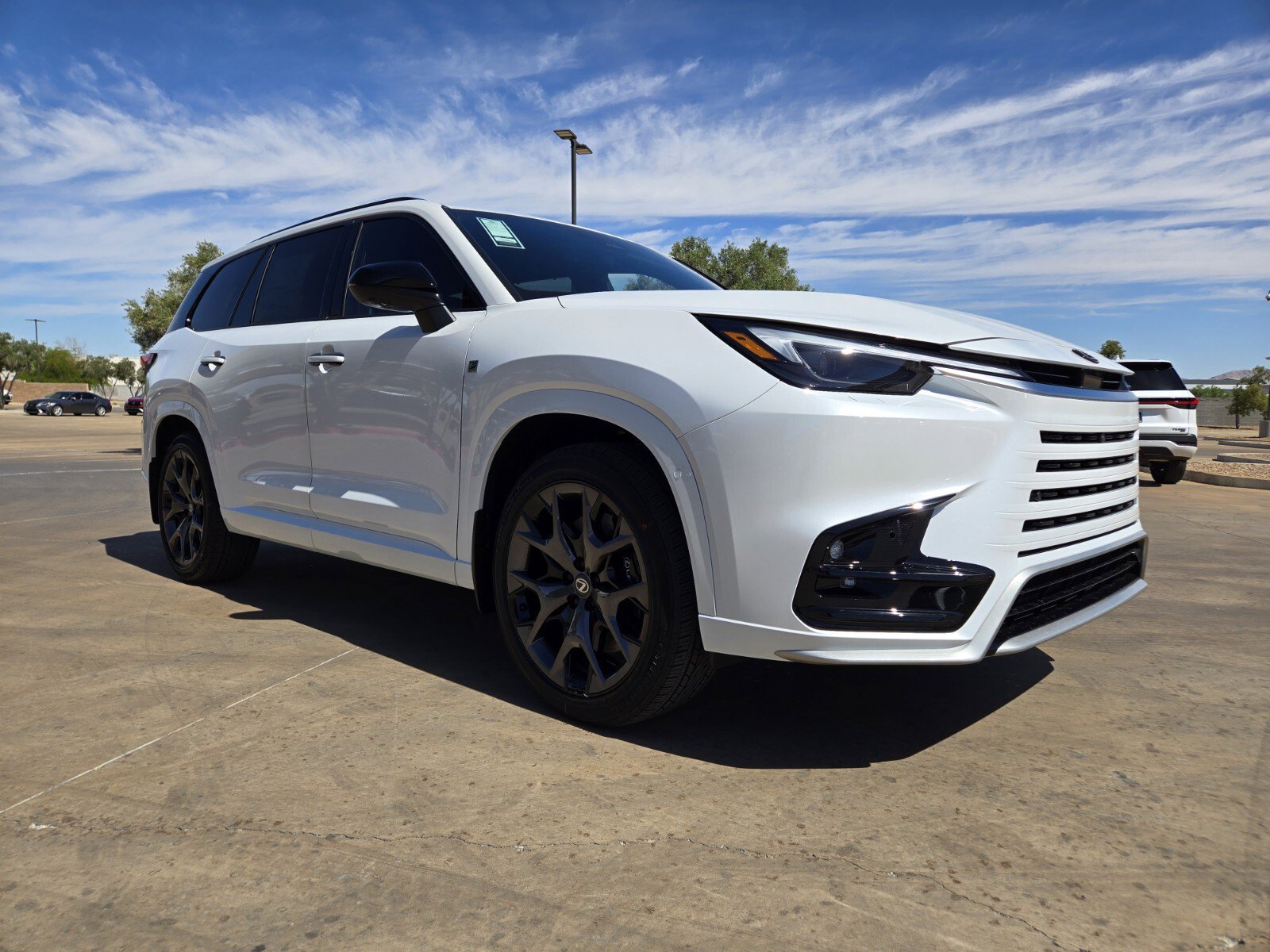 New 2026 Lexus TX 500h AWD image 2