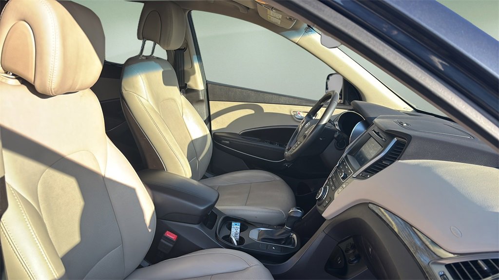 Used 2017 Hyundai Santa Fe Sport image 12